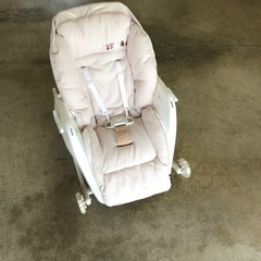 ハイローチェアの画像