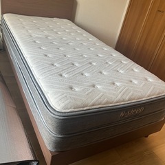 神奈川県 鶴見駅のベッドフレームの中古が安い！激安で譲ります
