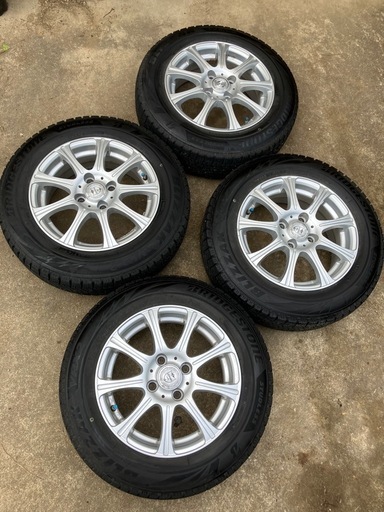 スタッドレスタイヤ2022年製　ブリヂストンVRX2  165/70R14 4本