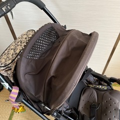 ベビーカー　粗大ゴミ申し込みました。欲しい方はお急ぎください。受渡場所変更。見てからやめてもokの画像