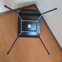終了しました！【0円お譲りします！】お洒落なイスの画像