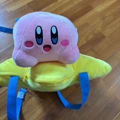 カービィリュック型ぬいぐるみの画像