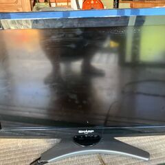 SHARP AQUOS液晶カラーテレビ26型 2010年製