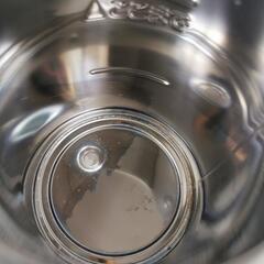 湯沸かし保温ポット　1リットルの画像