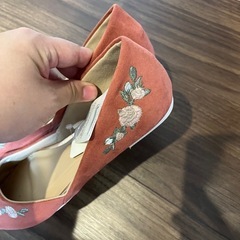 パンプス コーラル Lサイズ 新品未使用品 の画像
