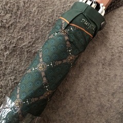 決定！折りたたみ傘　1つ500円未使用の画像