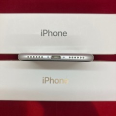 iPhoneSE2 128GB SIMフリーの画像