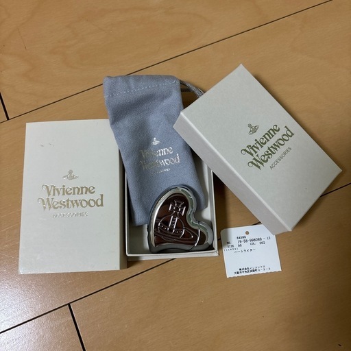 Vivienne Westwood ヴィヴィアン ハートライター