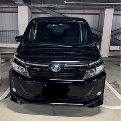 もうすぐ消します車検ほぼ２年付き本日限定黒色ヴォクシーハイブリッ...