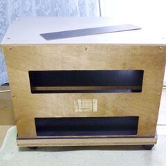 三菱のテレビ台の画像