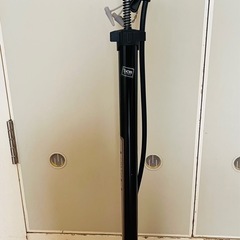 エアーポンプ　自転車の空気入れ