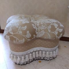 52✖52cm 花柄ドットチェア