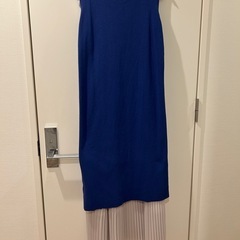 <s357> ブルーワンピースの画像