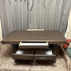 ０円　あげます！テーブル　引き取りにてお願いしますの画像