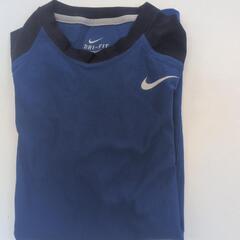 譲渡者様決定‼️半額にします‼️♥夏だ‼️SALEだ♥Nike.DRY-FITの画像