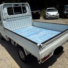 艶々！23年4WDクリッパー！走行11万㌔！エアコンパワステ付き！不具合なし！MT車の画像