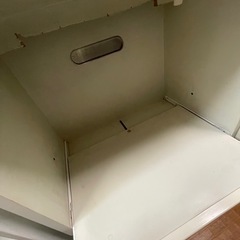 食器棚の画像