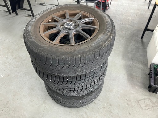 スタッドレス　185/70R14