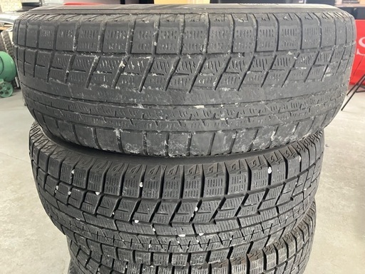 スタッドレス　185/70R14