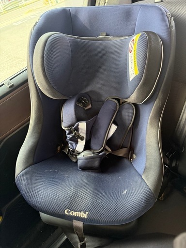 本物 combi チャイルドシート新生児〜 (まる) 中島のベビー用品 チャイルドシート