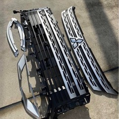 デリカD5 車部品　新品未使用