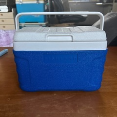 釣り餌入れクーラーボックス