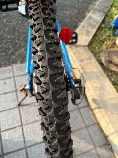取引中　大阪府茨木市直接受渡し　イオンバイク　6段変速　22インチ　メテオストリーム
