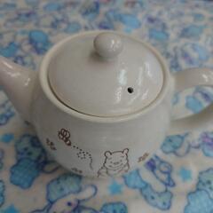 【バラ売り不可】くまのプーさん 急須と茶碗4個セットの画像
