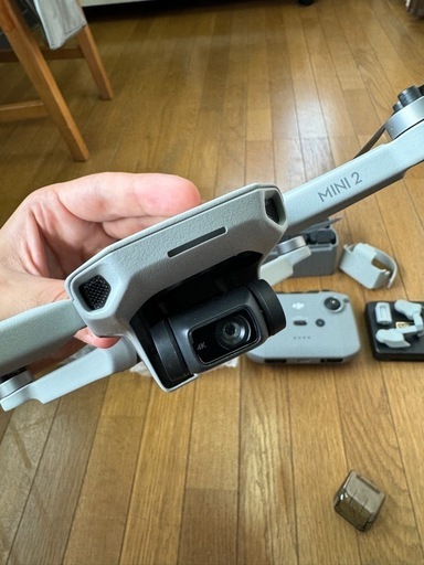 DJI Mini 2 ドローン 本体と付属品