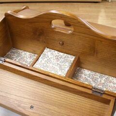 レトロデザイン 木製裁縫箱 幅36×奥行24.5×高さ29.5cm 引出し4杯 ソーイングボックス 針箱 小物入れ 札幌市 清田区 平岡の画像