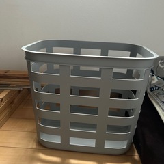 洗濯カゴ