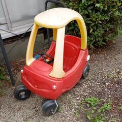 自動車　乗り物　玩具