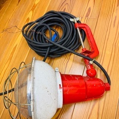  【お値下げしました】投光器の画像