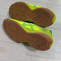 ASICS　サッカー用シューズ(室内用)18.0㌢の画像