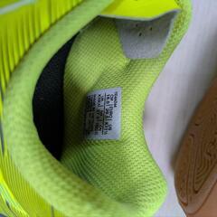 ASICS　サッカー用シューズ(室内用)18.0㌢の画像