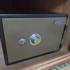 金庫