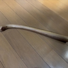 ネコの手の肩たたきの画像