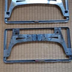 NISSAN純正 メッキナンバーフレーム 2枚セットの画像