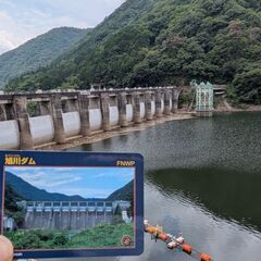 ダムカードをゲットしてダムと一緒に撮る。