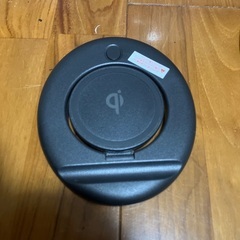 値下げ可能！！　無線充電器　Qiの画像