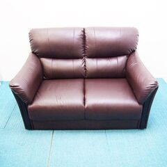 オーソドックスタイプな2Pソファ 幅130 奥行80 高さ84cm FA35の画像