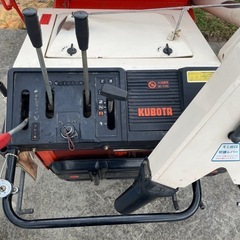 予定者決まりました　実働品です　クボタ・ハーベスタ RH750-DS  運搬車にもなります　ディーゼルエンジン　農作業や林業等に　取扱説明書付き　クローラ　キャタピラの画像