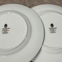 Wedgwoodティーカップ&プレートのセット２組 の画像