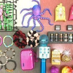 ワクワクをカタチに！アミューズメント景品のカタログデザイン…