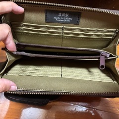 財布　バッグ　ケータイ入れ　革製品の画像