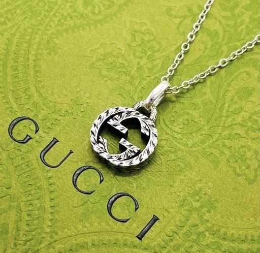 GUCCIのネックレス