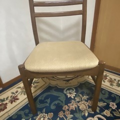 木製ダイニングチェア