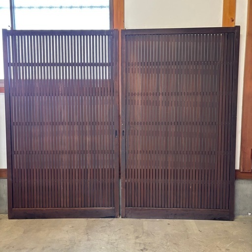 千本格子戸　2枚組　建具　引き戸