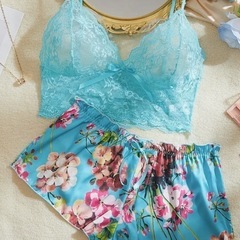 品切れ続出❗️ピーコップブルー‼️の画像