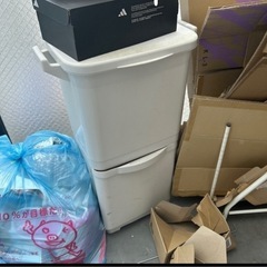 ゴミ箱収納ランドリー収納
